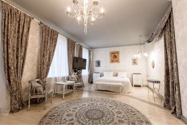 Апартаменты 2-х комнатная квартира, Минск-3