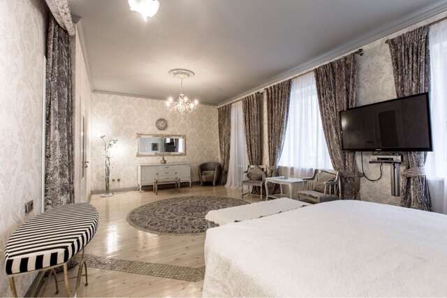 Апартаменты 2-х комнатная квартира, Минск-21